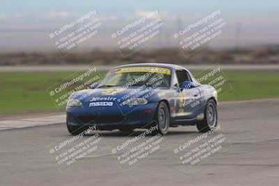 media/Jan-14-2023-CalClub SCCA (Sat) [[d2757389b8]]/Group 7/Race (Sunset)/